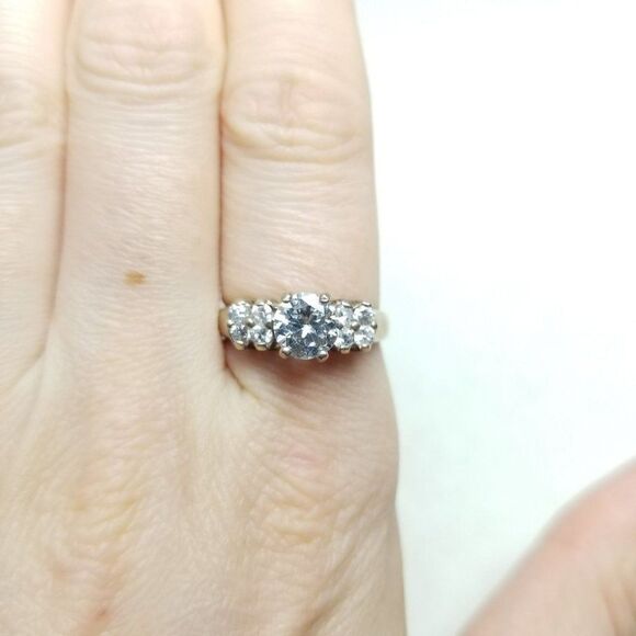 Vintage Sterling Silver Sparkly Rhinestone Cluster Ring, Size 7 1/2 Band, Estate - Picture 2 of 9